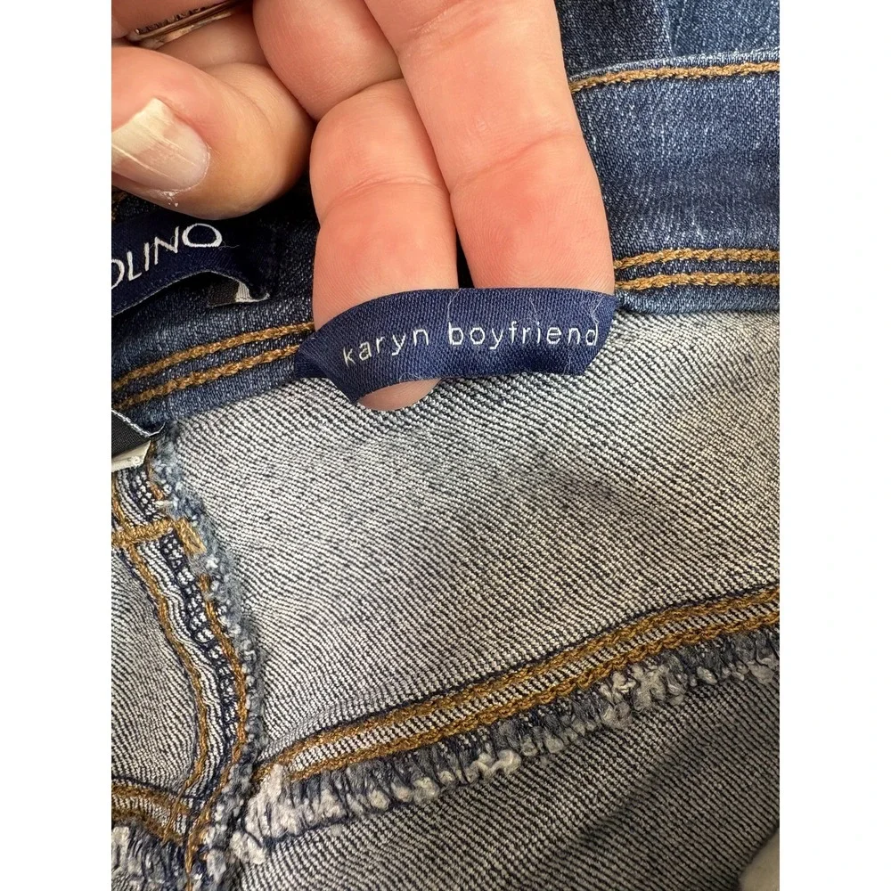 Womens Bandolino Blue denim‎ jeans w/ floral design.  Cropped, karyn, size 6